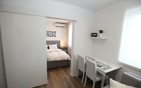 Elegant central Apt Maribor w/Parking